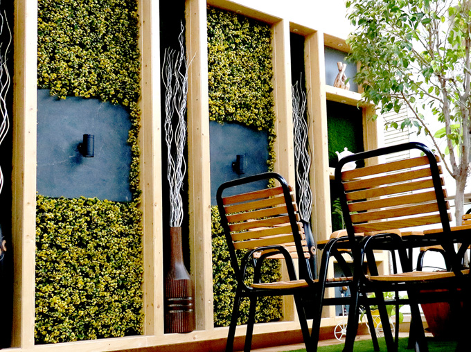 Green-Wall-ketan-Ganu